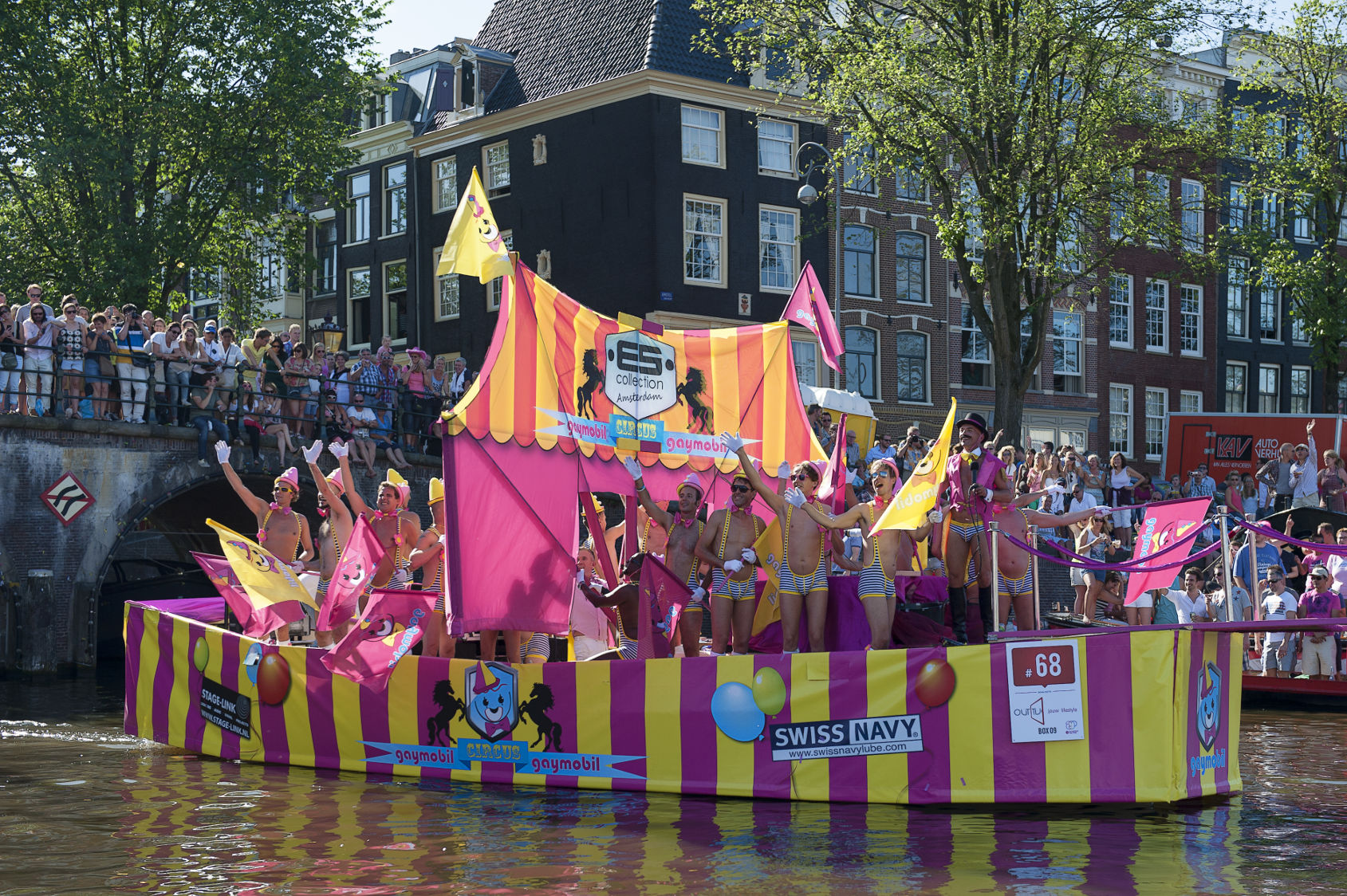 Strong Photos Gay Euro Pride Amsterdam 2016 © CoupleofMen 