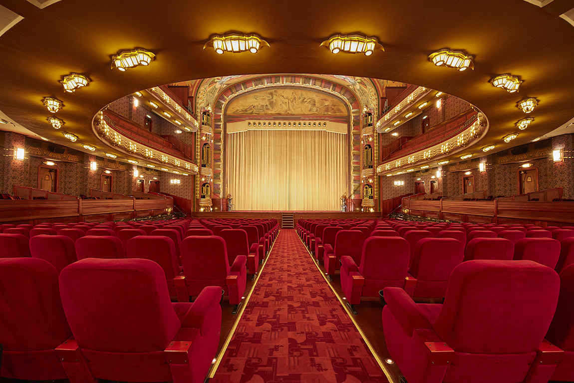 Unique cinema experience at Royal Theater Tuschinski