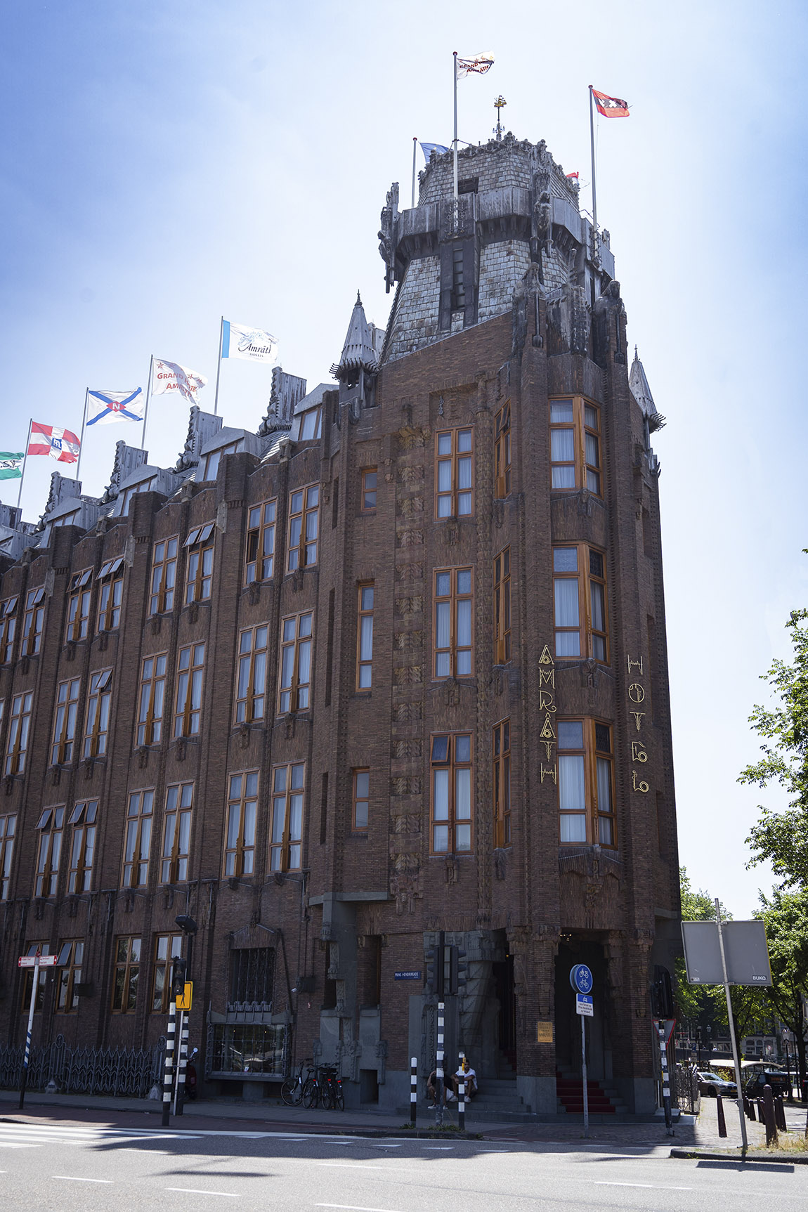 The iconic Amsterdam School