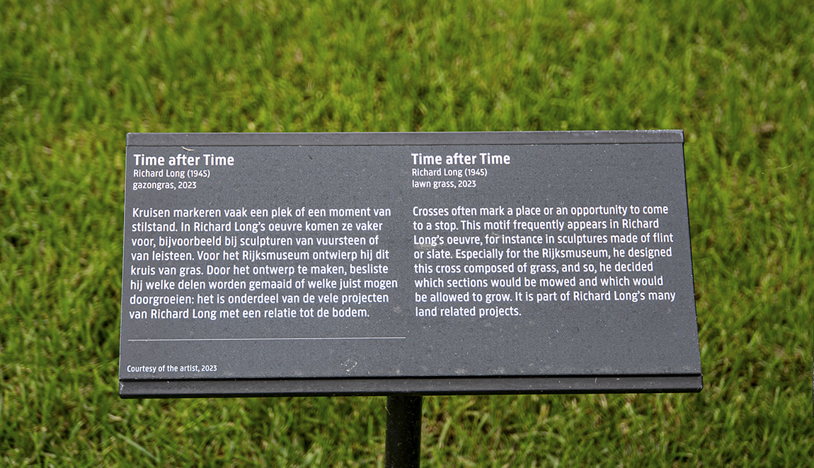 Richard Long Walks into the Rijksmuseum Gardens