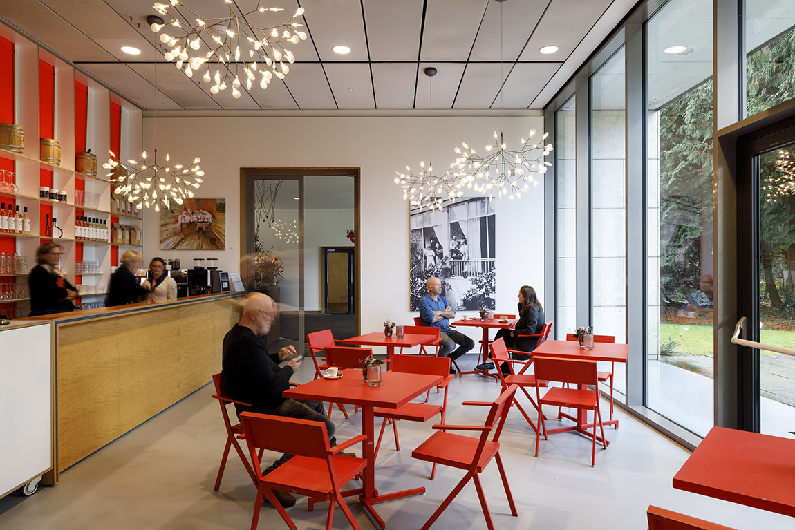 Museum café. Photo: Michel Claus | Museum Kranenburgh: Art and nature united