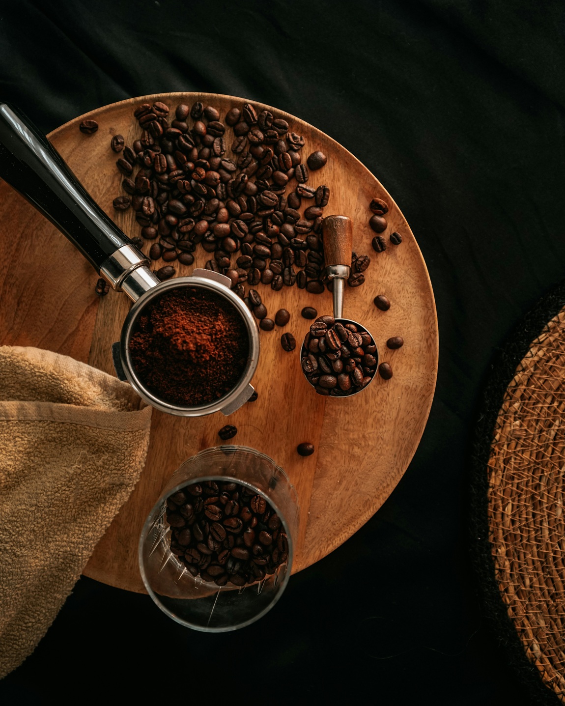 Photo: Unsplash, Nenad Kaevik
